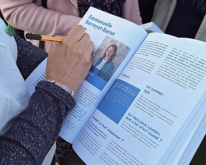 Dedicade livre auteure